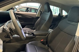 musta Audi Q3 2026 kuva 11.