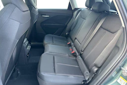 met. vihreä Audi Q3 2026 kuva 8.