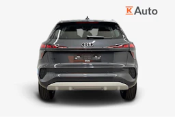 met. harmaa Audi Q3 2026 kuva 3.