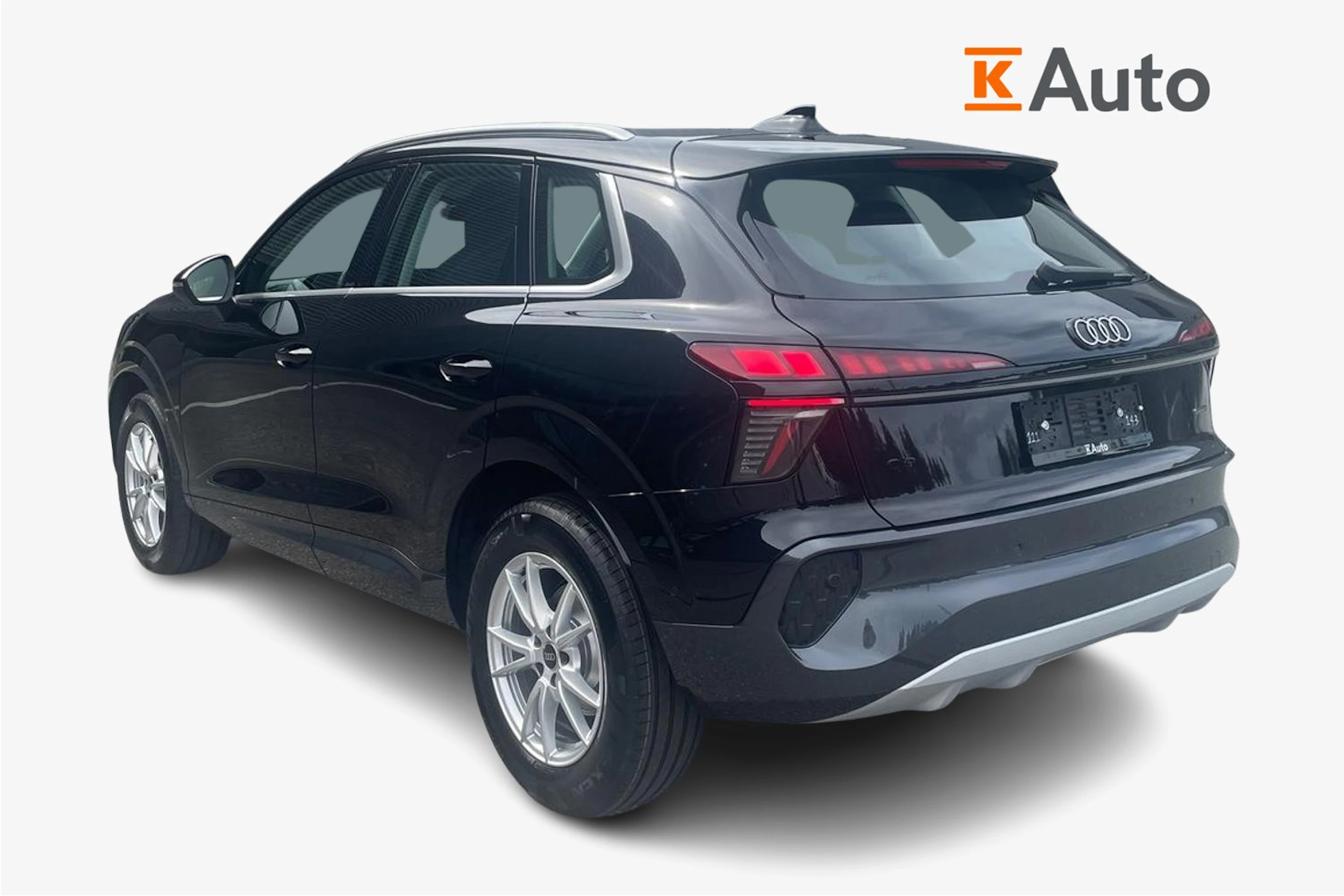 musta Audi Q3 2026 kuva 2.