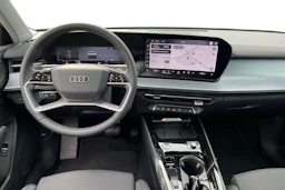 musta Audi Q3 2026 kuva 7.