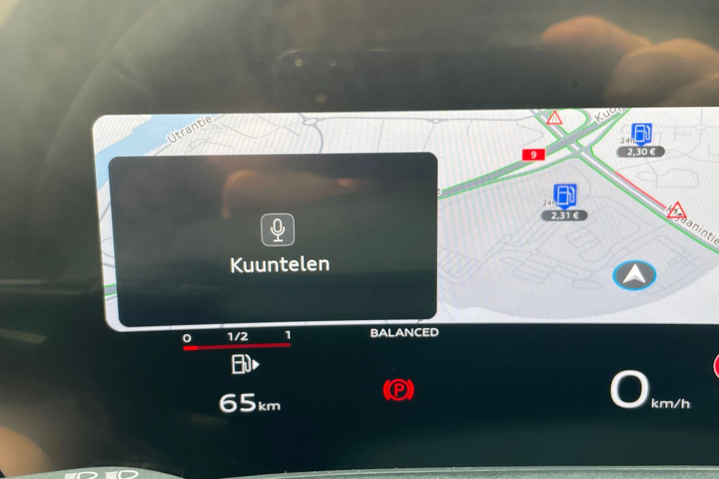 musta Audi Q3 2026 kuva 29.