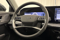 met. musta Audi Q3 2026 kuva 12.
