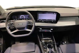 musta Audi Q3 2026 kuva 7.