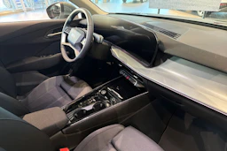 vihreä Audi Q3 2026 kuva 15.