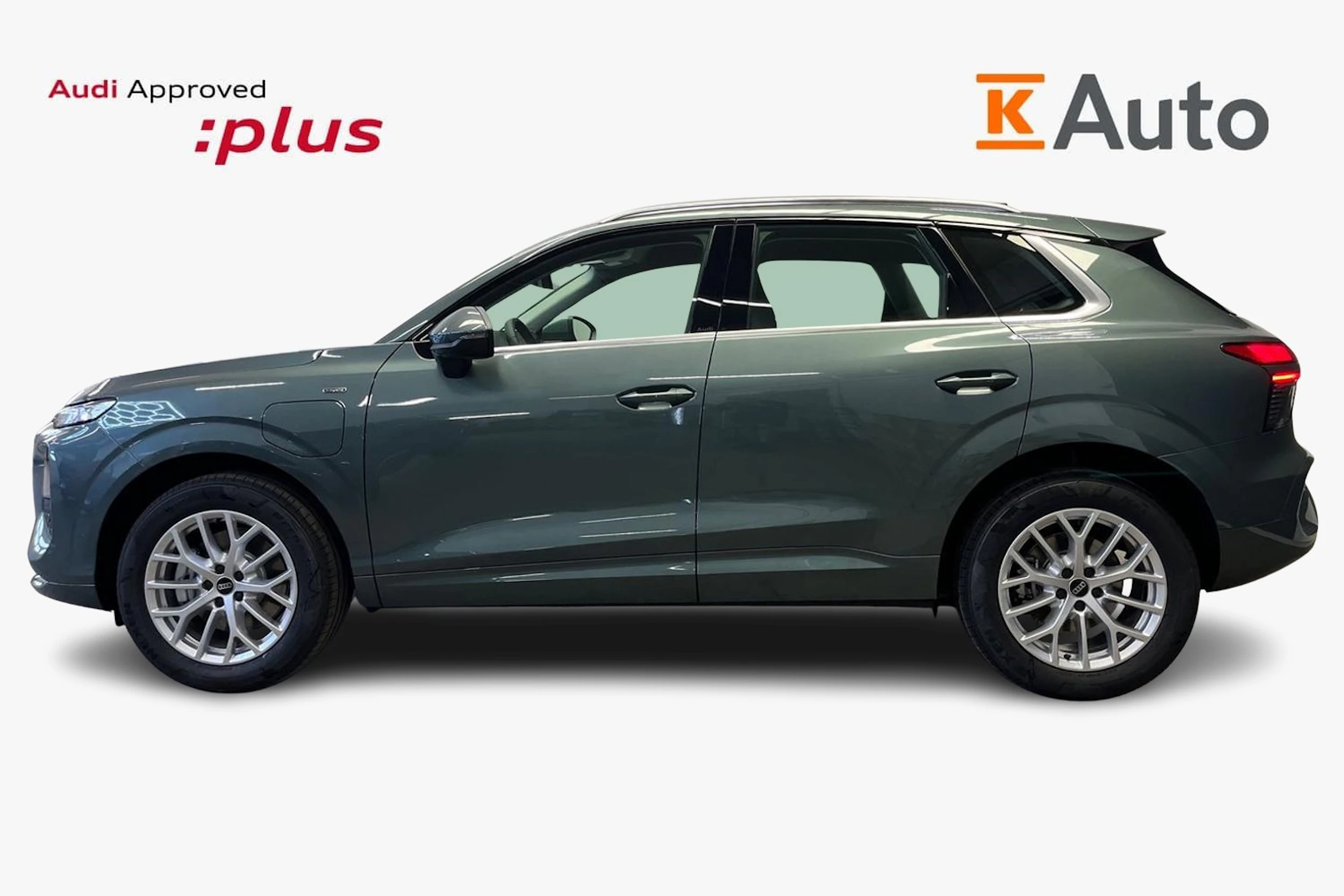 met. vihreä Audi Q3 2026 kuva 5.