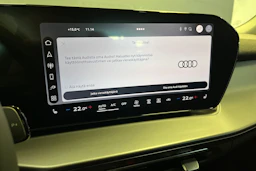 met. vihreä Audi Q3 2026 kuva 15.