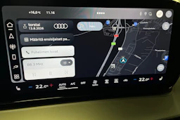 met. vihreä Audi Q3 2026 kuva 19.