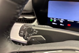 valkoinen Audi Q3 2026 kuva 15.