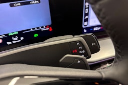 valkoinen Audi Q3 2026 kuva 16.