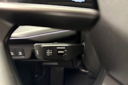 valkoinen Audi Q3 2026 kuva 17.