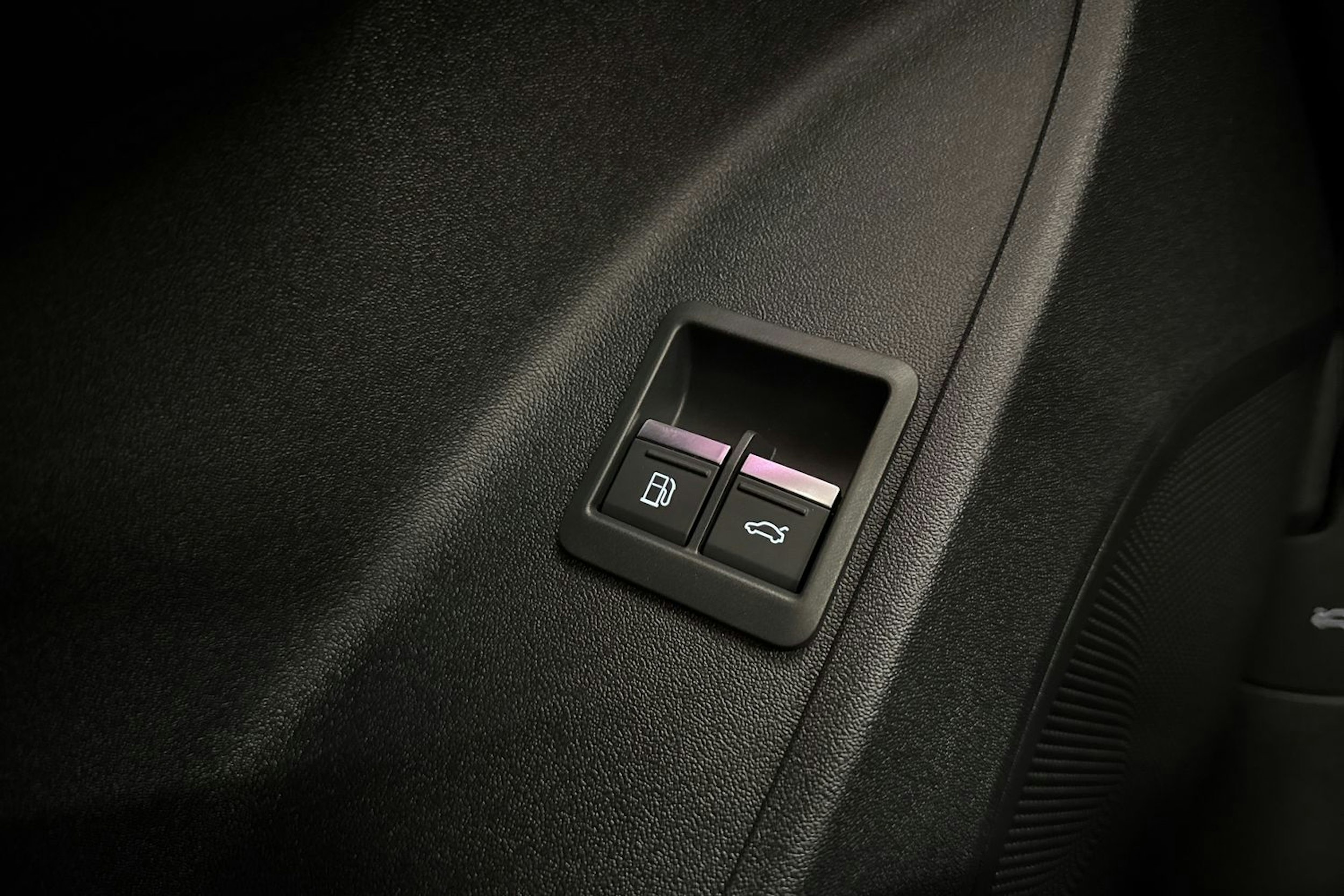 valkoinen Audi Q3 2026 kuva 20.