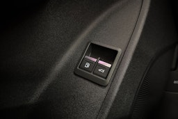 valkoinen Audi Q3 2026 kuva 20.