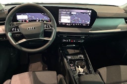 harmaa Audi Q3 2026 kuva 7.