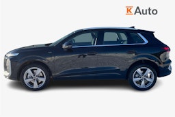 musta Audi Q3 2026 kuva 5.