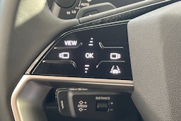 musta Audi Q3 2026 kuva 28.