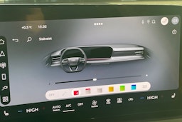 musta Audi Q3 2026 kuva 29.