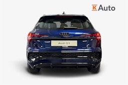 met. sininen Audi Q3 2026 kuva 3.