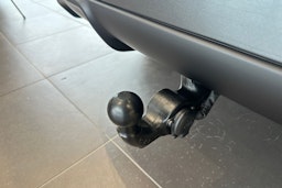 met. harmaa Audi Q3 2026 kuva 13.