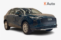 sininen Audi Q3 2026 kuva 1.