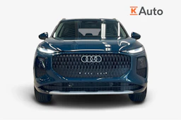 sininen Audi Q3 2026 kuva 4.