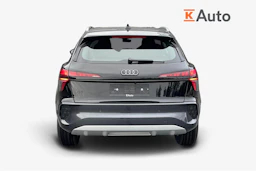 musta Audi Q3 2026 kuva 3.