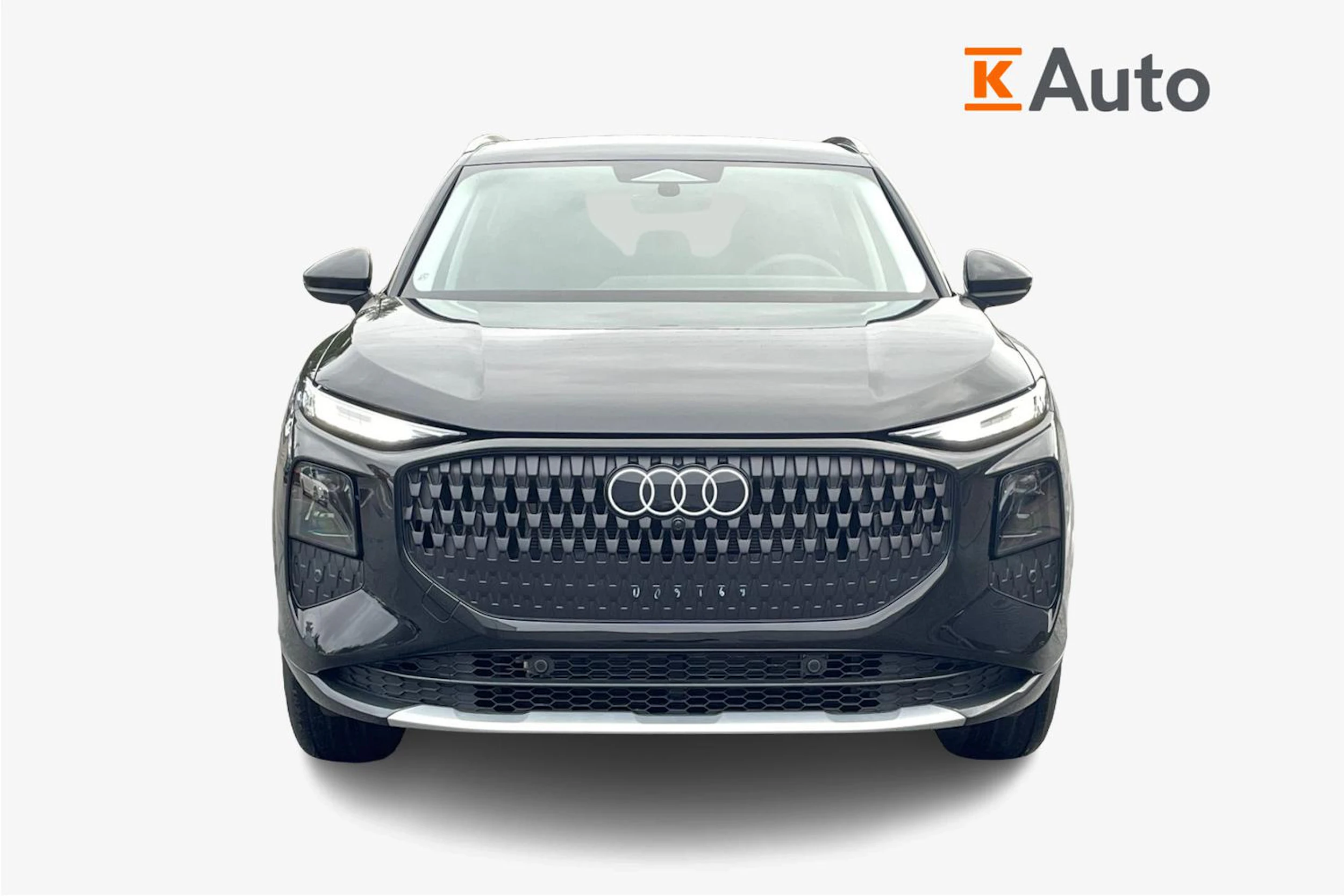 musta Audi Q3 2026 kuva 4.
