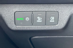 musta Audi Q3 2026 kuva 32.