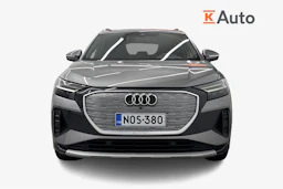 Harmaa Audi Q4 50 e-tron 2024 kuva 4.