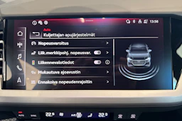 harmaa Audi Q4 e-tron 2026 kuva 14.