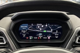 valkoinen Audi Q4 e-tron 2021 kuva 22.