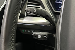 valkoinen Audi Q4 e-tron 2021 kuva 23.