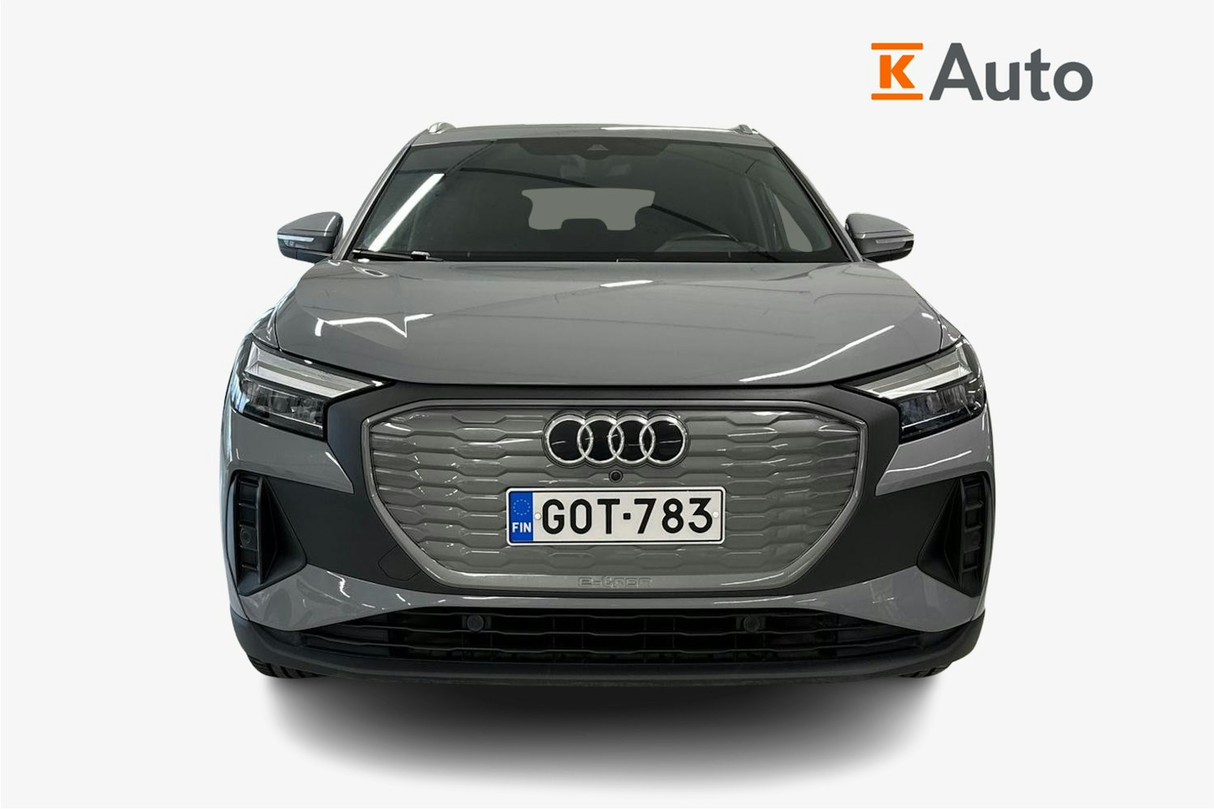 harmaa Audi Q4 e-tron 2021 kuva 5.