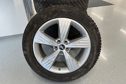 harmaa Audi Q4 e-tron 2021 kuva 13.
