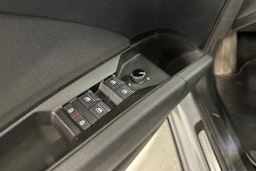 harmaa Audi Q4 e-tron 2021 kuva 36.