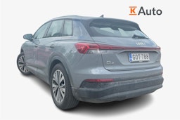 harmaa Audi Q4 e-tron 2021 kuva 2.