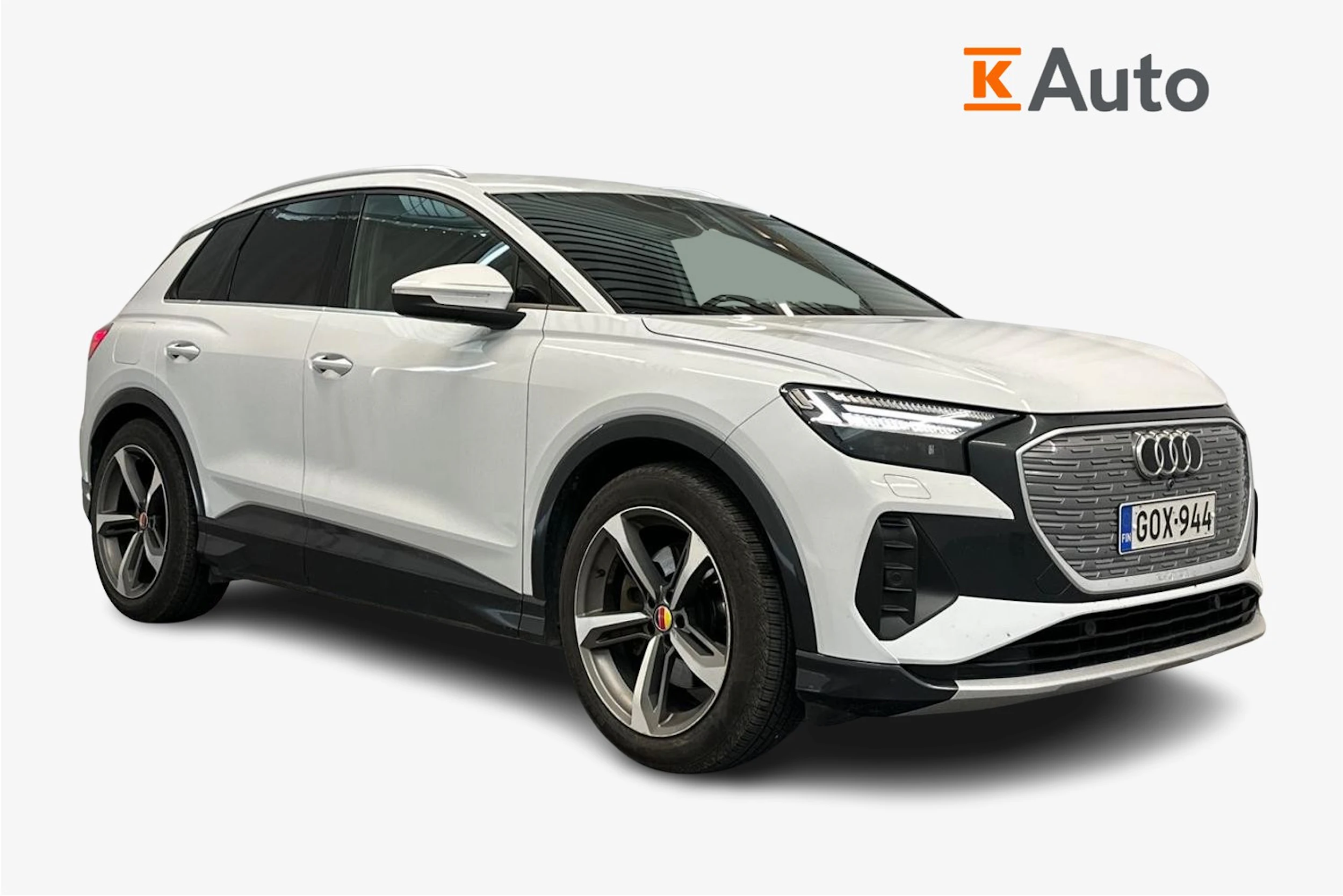 valkoinen Audi Q4 e-tron 2021 kuva 1.