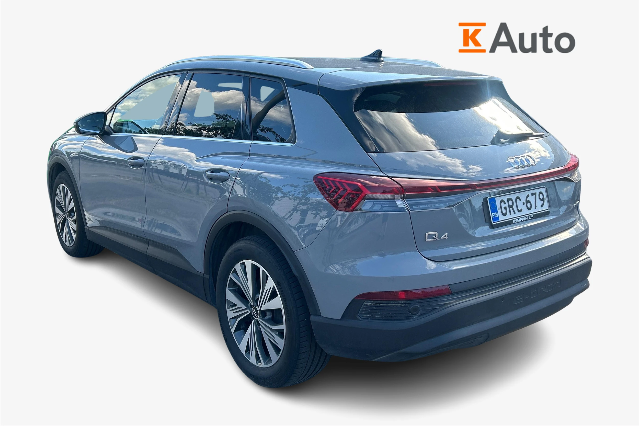 Harmaa Audi Q4 e-tron 2021 kuva 2.