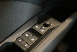 harmaa Audi Q4 e-tron 2021 kuva 20.
