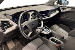 valkoinen Audi Q4 e-tron 2021 kuva 3.