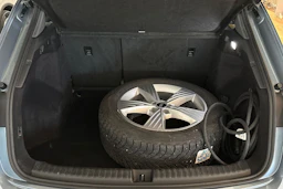 met. harmaa Audi Q4 e-tron 2022 kuva 10.