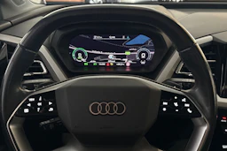 met. harmaa Audi Q4 e-tron 2022 kuva 13.