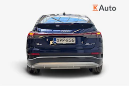 Sininen Audi Q4 e-tron 2022 kuva 4.