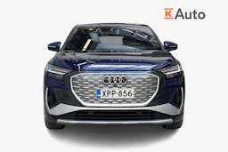 Sininen Audi Q4 e-tron 2022 kuva 5.