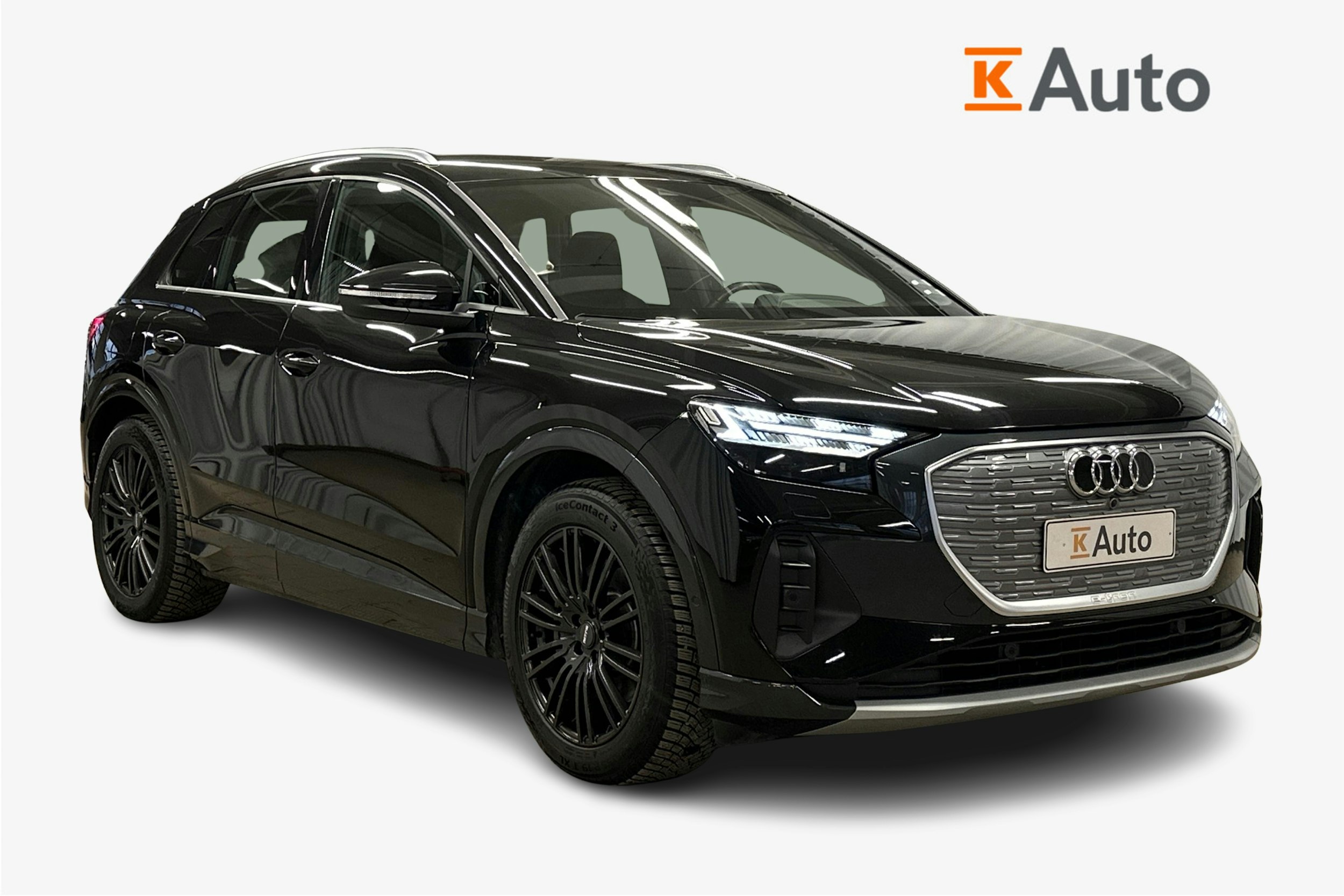 musta Audi Q4 e-tron 2022 kuva 1.