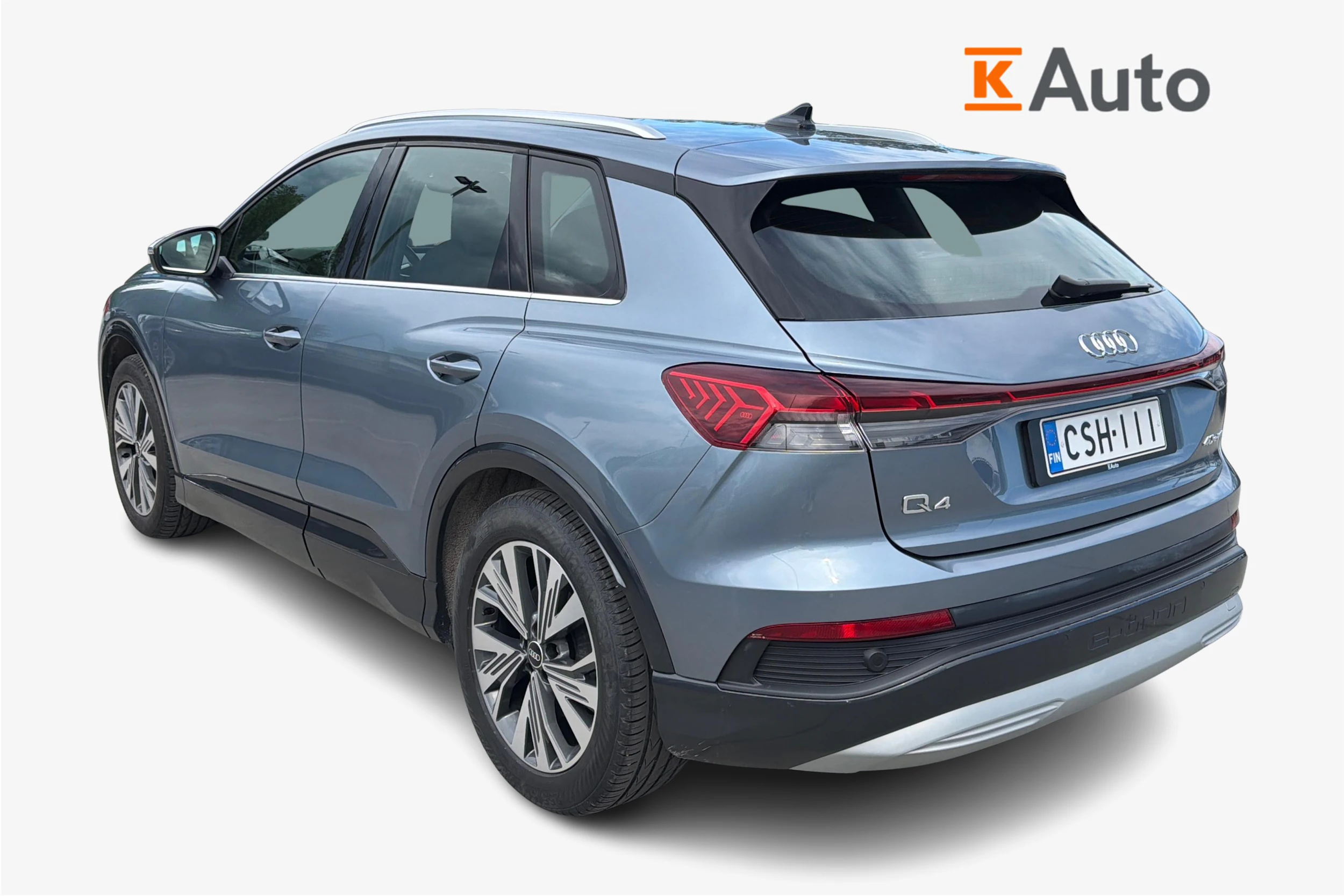 sininen Audi Q4 e-tron 2022 kuva 2.