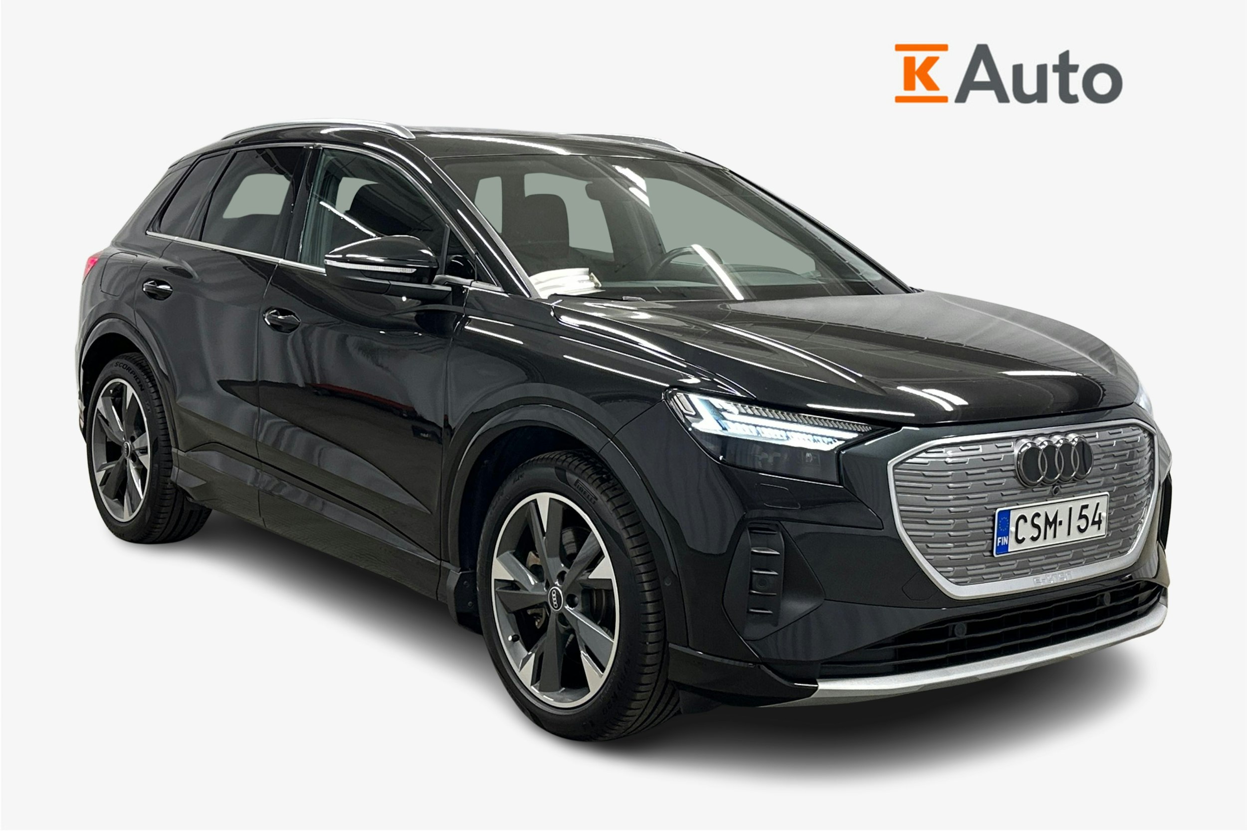 musta Audi Q4 e-tron 2022 kuva 1.