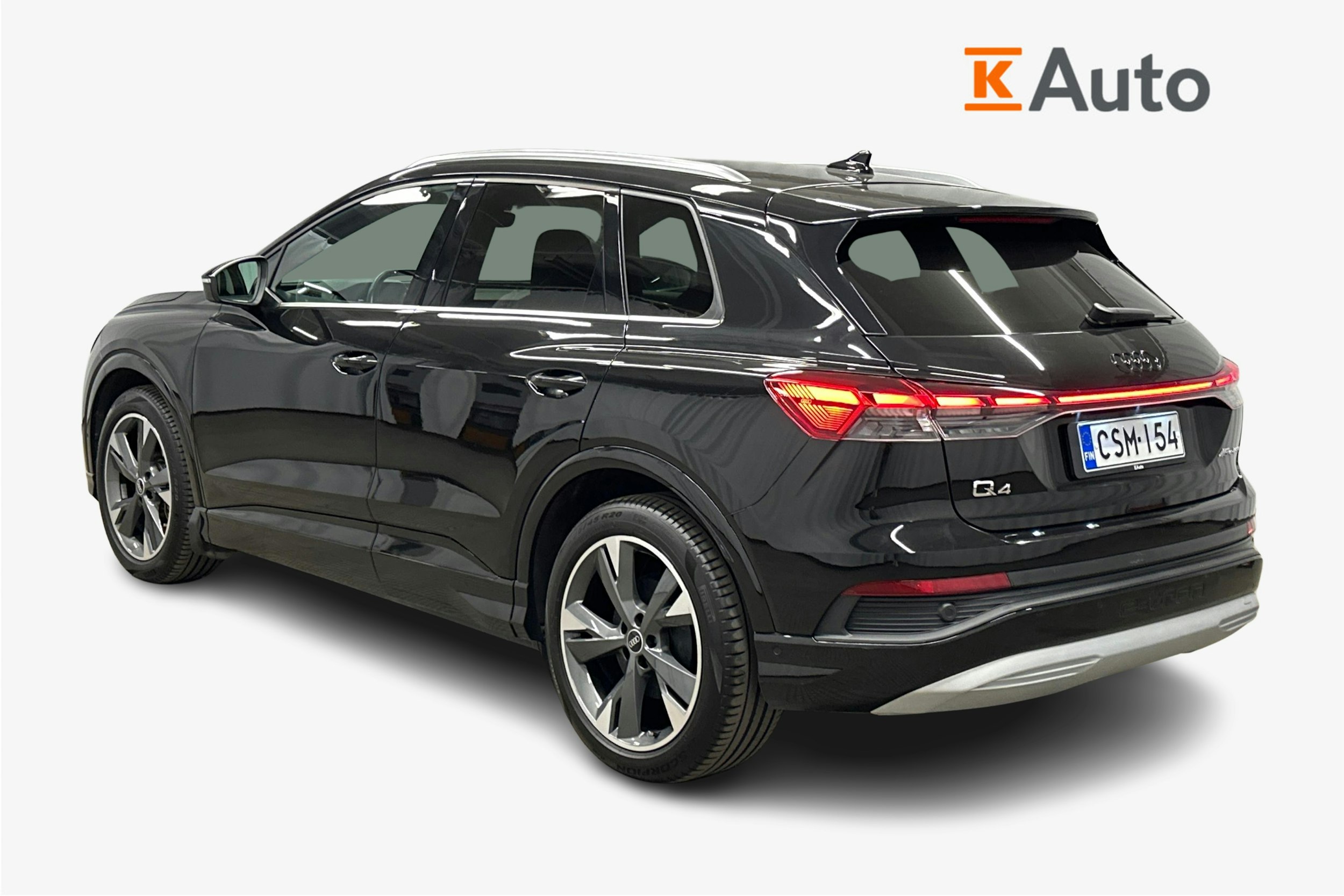 musta Audi Q4 e-tron 2022 kuva 2.