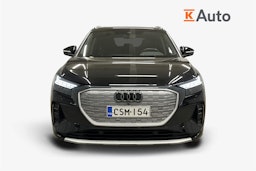 musta Audi Q4 e-tron 2022 kuva 5.