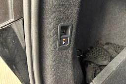 musta Audi Q4 e-tron 2022 kuva 32.
